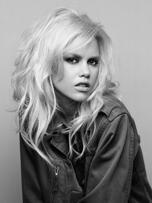 belle coupe de cheveux